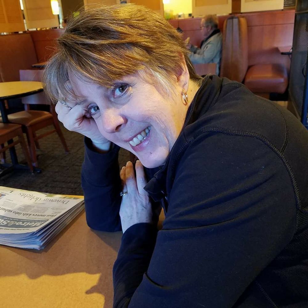 Meet your Posher, Joyce